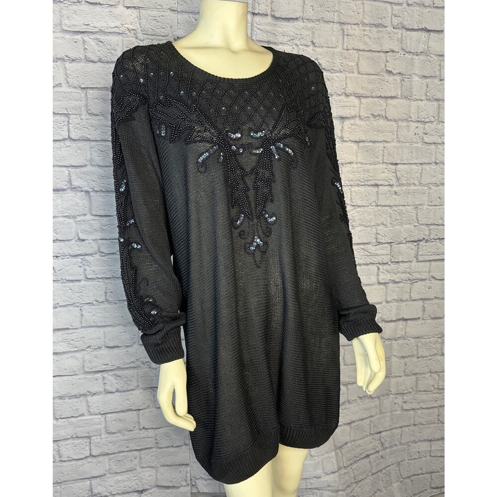 Vintage Y2K Victoria woman, black beaded oversized sweater size 1x